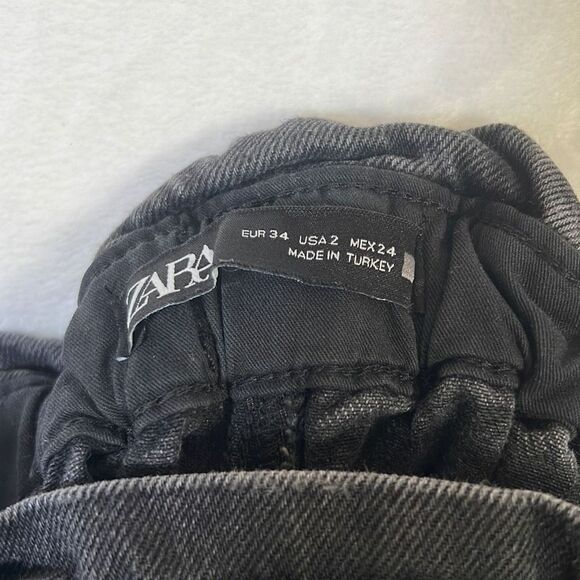 Zara High Waist Reed Baggy Jeans 2 Paperbag
100% Cotton - Picture 8 of 10